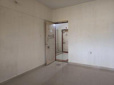 Living Room Image of 650 Sq.ft 1 BHK Apartment / Flat for sale in Magarpatta Heliconia, Hadapsar Pune for Rs. 7500000