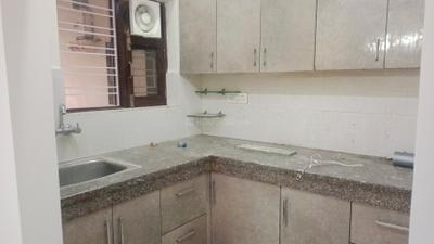 Kitchen Image of 1700 Sq.ft 3 BHK Builder Floor for rent in Sector 14 Gurgaon for Rs. 50000