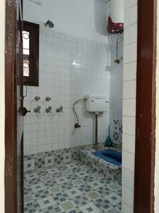 Common Bathroom Image of 1500 Sq.ft 3 BHK Apartment / Flat for rent in DDA Flats Sarita Vihar by Delhi Development Authority, Sarita Vihar New Delhi for Rs. 51500