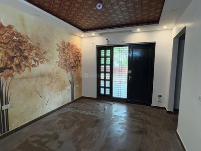 Hall Image of 4500 Sq.ft 4.5 BHK Builder Floor for rent in Sector 10 DLF Faridabad for Rs. 55000
