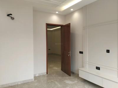 Bedroom Image of 1700 Sq.ft 3 BHK Builder Floor for sale in Pitampura New Delhi for Rs. 41000000