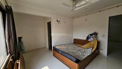 Bedroom Image of 2750 Sq.ft 4 BHK Apartment / Flat for rent in Happy Home Happy Glorious Phase 2, Vesu Surat for Rs. 45000