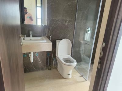Image of 1050 Sq.ft 2 BHK Apartment / Flat for sale in Kalpataru Magnus, Bandra East, Mumbai for Rs. 46000000