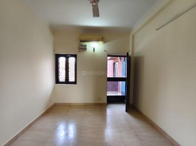 Bedroom Image of 1050 Sq.ft 2 BHK Apartment / Flat for rent in DDA Flats Munirka, Munirka New Delhi for Rs. 60000