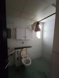 Bathroom Image of 1500 Sq.ft 3 BHK Apartment / Flat for sale in Sobha Amethyst, Kannamangala - Whitefield Hoskote Road Bengaluru for Rs. 18000000