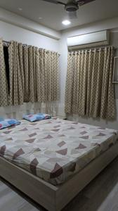Bedroom Image of 1900 Sq.ft 3 BHK Apartment / Flat for rent in Navrangpura Ahmedabad for Rs. 45000