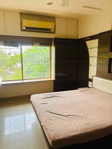 Bedroom Image of 1600 Sq.ft 3 BHK Apartment / Flat for rent in Deccan Gymkhana Pune for Rs. 125000