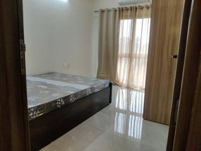 Bedroom Image of 1050 Sq.ft 2 BHK Apartment / Flat for rent in Oxy Beaumonde, Viman Nagar Pune for Rs. 72000