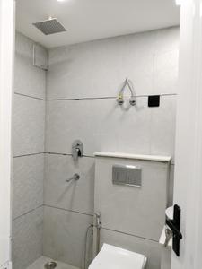 Bedroom Two Image of 1800 Sq.ft 3 BHK Apartment / Flat for sale in CGHS Palm Court Apartment, Sector 19 Dwarka New Delhi for Rs. 31000000