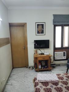 Bedroom Image of 1990 Sq.ft 4 BHK Apartment / Flat for sale in  Eastend Apartments, Indirapuram Ghaziabad for Rs. 22000000
