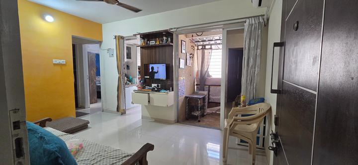 Geomatrix Silver Crest Main Image 1