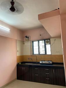 Kitchen Image of 650 Sq.ft 1 BHK Apartment / Flat for rent in Magarpatta Heliconia, Hadapsar Pune for Rs. 25000
