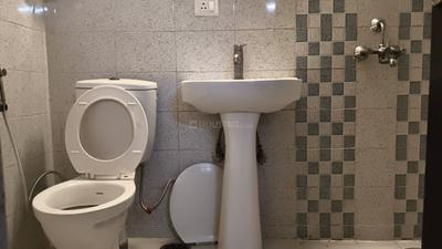 Image of 903 Sq.ft 2 BHK Apartment / Flat for sale in Logix Blossom Greens, Sector 143, Noida for Rs. 6400000