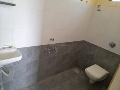 Bathroom Image of 950 Sq.ft 2 BHK Apartment / Flat for sale in Dastur Nagar Amravati for Rs. 2600000