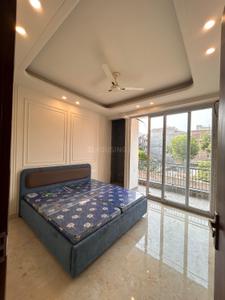 Bedroom Image of 1500 Sq.ft 3 BHK Builder Floor for sale in RWA Saket Block J, Saket New Delhi for Rs. 37500000