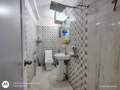 Bathroom Image of 1680 Sq.ft 3 BHK Apartment / Flat for rent in Harmu Ranchi for Rs. 35000