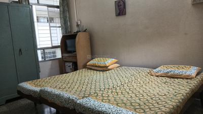 Bedroom Image of 1050 Sq.ft 2 BHK Apartment / Flat for sale in Grant Road Mumbai for Rs. 40000000
