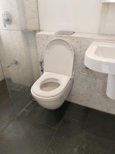 Bedroom Three Image of 3800 Sq.ft 5 BHK Apartment / Flat for sale in Jeet Apartment, Bandra West Mumbai for Rs. 210000000