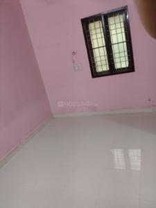 Bedroom Image of 1100 Sq.ft 2 BHK Apartment / Flat for rent in Nanganallur Chennai for Rs. 27000