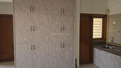Kitchen Image of 1900 Sq.ft 3 BHK Apartment / Flat for rent in Shivalay Sky Elegante, Motera Ahmedabad for Rs. 28000