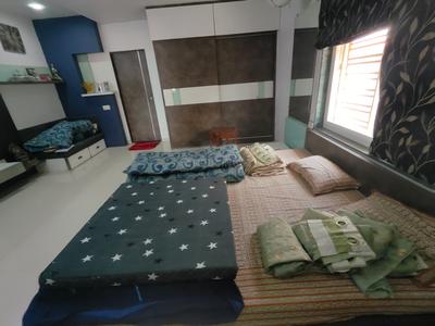 Bedroom Image of 4050 Sq.ft 6 BHK Independent House for sale in Ambli Ahmedabad for Rs. 70000000
