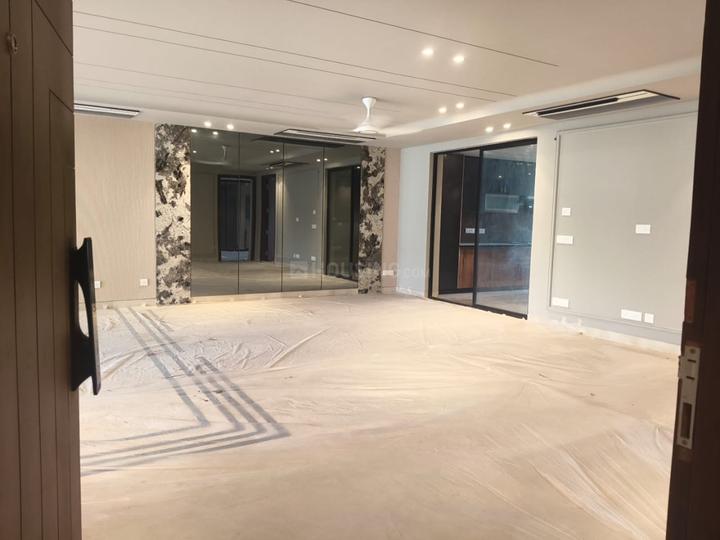 Sector 25, DLF Phase 2 Main Image 1