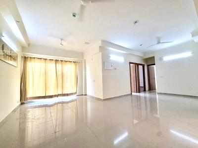 Living Room Image of 2130 Sq.ft 4 BHK Apartment / Flat for rent in Amrapali Verona Heights, Noida Extension Greater Noida for Rs. 34950