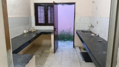 Kitchen Image of 3200 Sq.ft 3 BHK Independent House for rent in Vrindavan Yojana Lucknow for Rs. 25000
