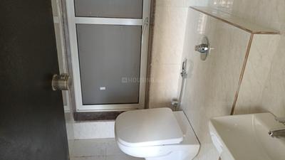 Bathroom Image of 380 Sq.ft 1 BHK Apartment / Flat for sale in Puraniks Grand Central, Thane West Thane for Rs. 9000000