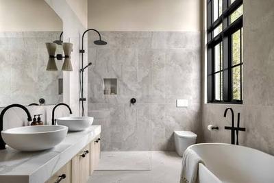 Image of 2400 Sq.ft 4 BHK Apartment / Flat for sale in Vile Parle West, Mumbai for Rs. 92400000