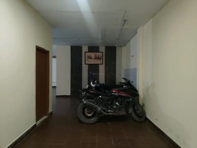 Car Garage Image of 330 Sq.ft 1 RK Apartment / Flat for rent in Sector 72 Gurgaon for Rs. 13000