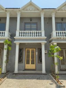 Image of 600 Sq.ft 2 BHK Duplex for rent in Gruham City Palace, Adajan Gam, Surat for Rs. 6000