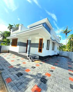 Image of 700 Sq.ft 2 BHK Independent House for sale in Alangad, Kochi for Rs. 3400000