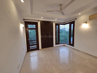 Bedroom Image of 2700 Sq.ft 3 BHK Builder Floor for sale in Gulmohar Enclave, Gulmohar Park New Delhi for Rs. 110000000