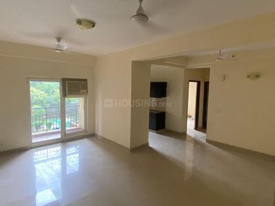 Living Room Image of 970 Sq.ft 2 BHK Apartment / Flat for sale in Gardenia Golf City, Sector 75 Noida for Rs. 8285000