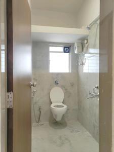 Common Bathroom Image of 755 Sq.ft 2 BHK Apartment / Flat for sale in Niwas Jade Gardens, Palghar Mumbai for Rs. 3873000