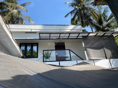 Image of 2000 Sq.ft 9 BHK Independent House for sale in Areekkad, Kozhikode for Rs. 13000000