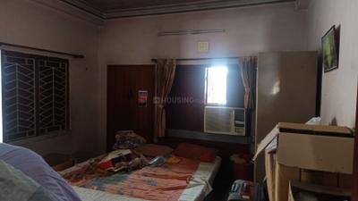 Bedroom Image of 1950 Sq.ft 3 BHK Apartment / Flat for rent in Dum Dum Park Kolkata for Rs. 29000