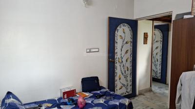 Bedroom Image of 1100 Sq.ft 3 BHK Apartment / Flat for sale in Sterling Apartment, Hasanganj Lucknow for Rs. 8300000