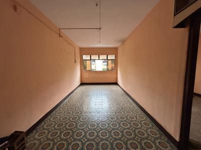 Living Room Image of 750 Sq.ft 1 BHK Apartment / Flat for rent in Dombivli East Thane for Rs. 15000
