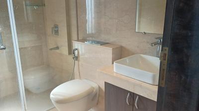 Image of 2654 Sq.ft 4 BHK Apartment / Flat for sale in Oberoi Esquire, Goregaon East, Mumbai for Rs. 152500000