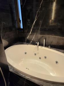 Image of 2500 Sq.ft 3 BHK Apartment / Flat for rent in Indiabulls Sky Forest, Parel, Mumbai for Rs. 325000