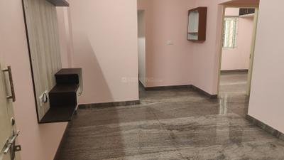 Living Room Image of 600 Sq.ft 2 BHK Builder Floor for rent in Adugodi Bengaluru for Rs. 32000