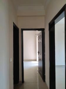 Passage Image of 1685 Sq.ft 3 BHK Apartment / Flat for sale in Paramount Floraville, Sector 137 Noida for Rs. 20500000