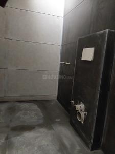 Bedroom Image of 2925 Sq.ft 4 BHK Builder Floor for rent in Mukherjee Nagar New Delhi for Rs. 95000