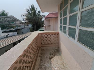 Balcony Image of 2133 Sq.ft 3 BHK Independent House for sale in Thaltej Ahmedabad for Rs. 37500000