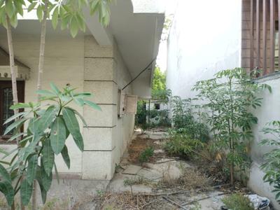Image of 4500 Sq.ft Residential Plot / Land for sale in Sector 15, Faridabad for Rs. 110000000