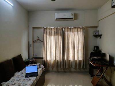 Bedroom Image of 911 Sq.ft 2 BHK Apartment / Flat for sale in Ghatkopar West Mumbai for Rs. 22000000