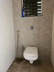 Common Bathroom Image of 630 Sq.ft 1 BHK Apartment / Flat for sale in Majestique Oasis, Wagholi Pune for Rs. 3151000