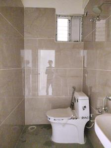 Common Bathroom Image of 999 Sq.ft 2 BHK Apartment / Flat for sale in Habulus Oakshine, Electronic City Bengaluru for Rs. 4795300